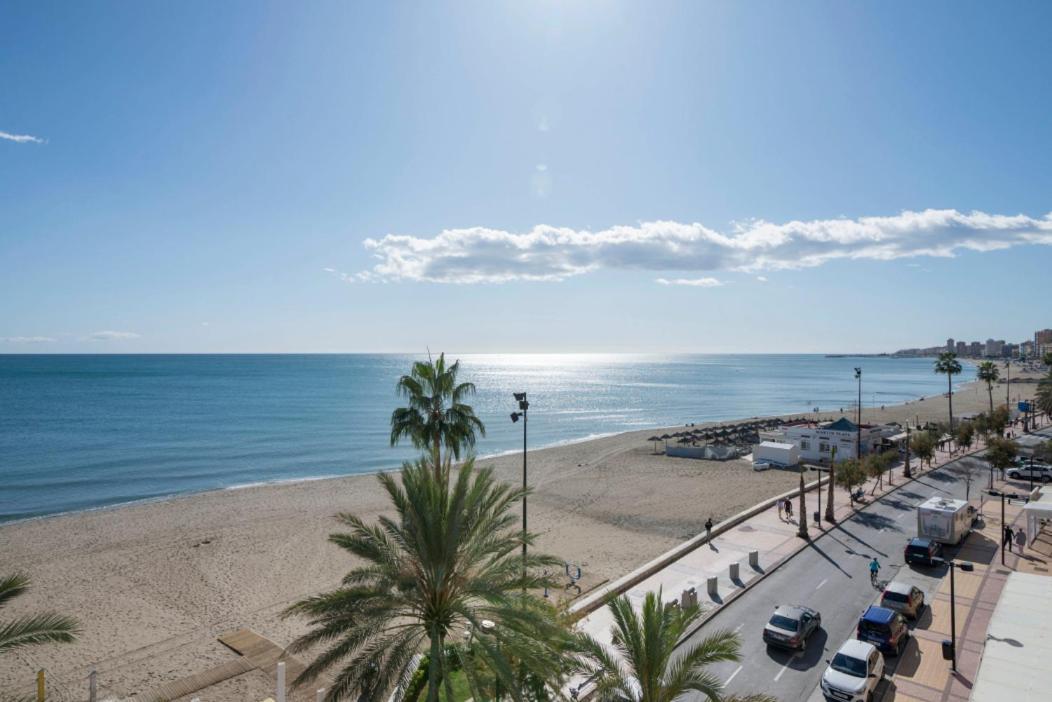Family Aguamarina Front The Sea Free Parking Apartment Fuengirola Bagian luar foto