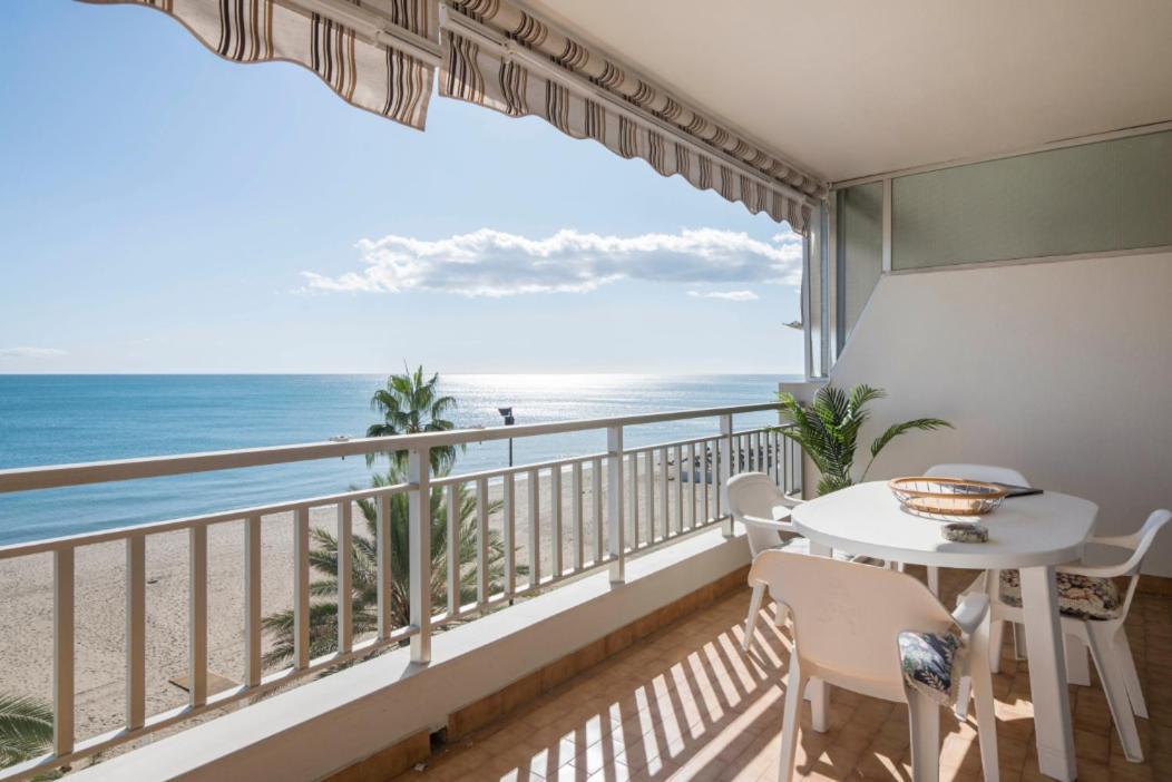 Family Aguamarina Front The Sea Free Parking Apartment Fuengirola Bagian luar foto