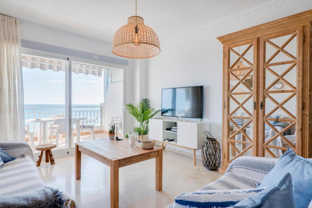 Family Aguamarina Front The Sea Free Parking Apartment Fuengirola Bagian luar foto