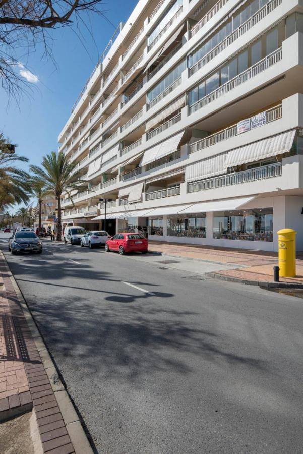 Family Aguamarina Front The Sea Free Parking Apartment Fuengirola Bagian luar foto