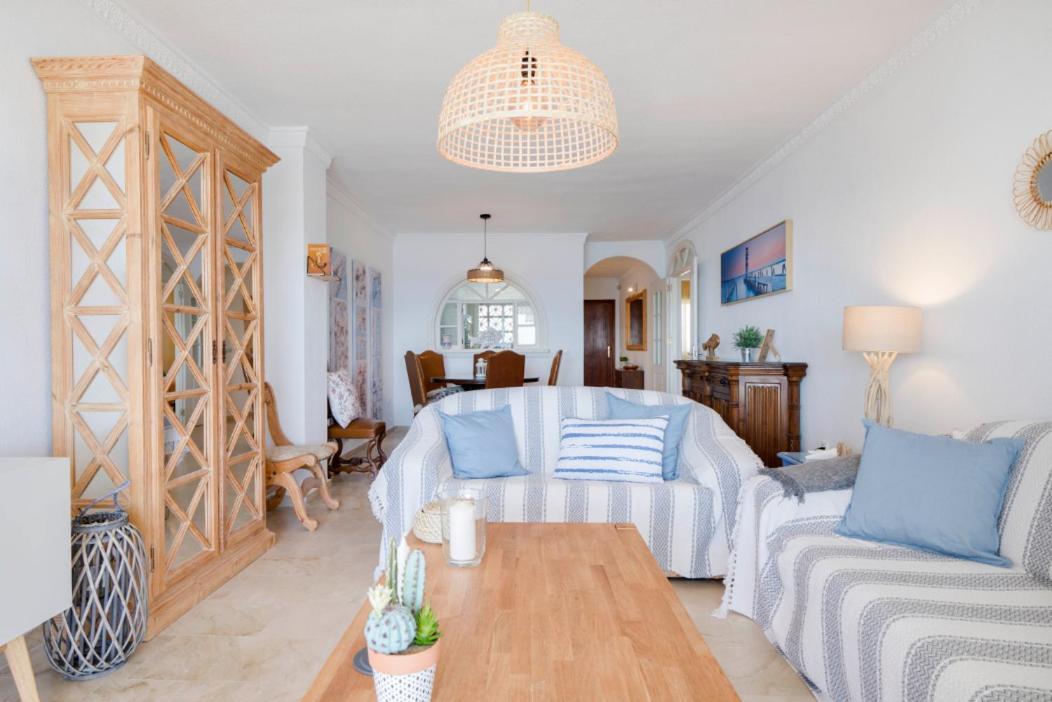 Family Aguamarina Front The Sea Free Parking Apartment Fuengirola Bagian luar foto
